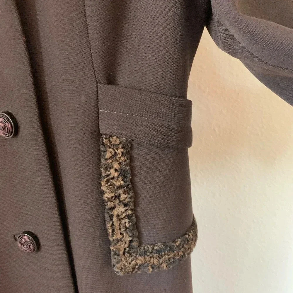 Vintage 1970s Stegari New York 100% Virgin Wool Coat Lambswool Trim Rose Small